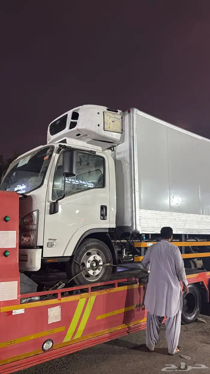 ثلاجة تبريد و تجميد كارير 250 موديل حديث مع صندوق CGS 14