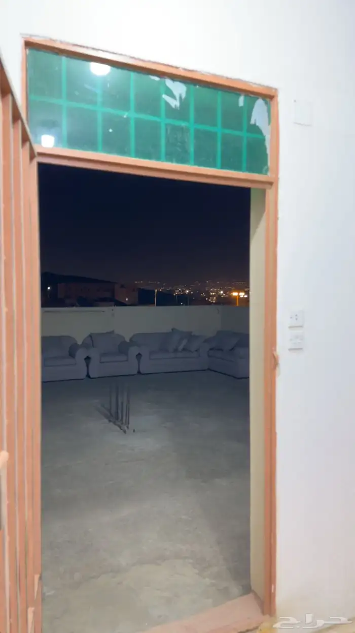 شقه مؤثثه ( صيفي )   دراسي 4