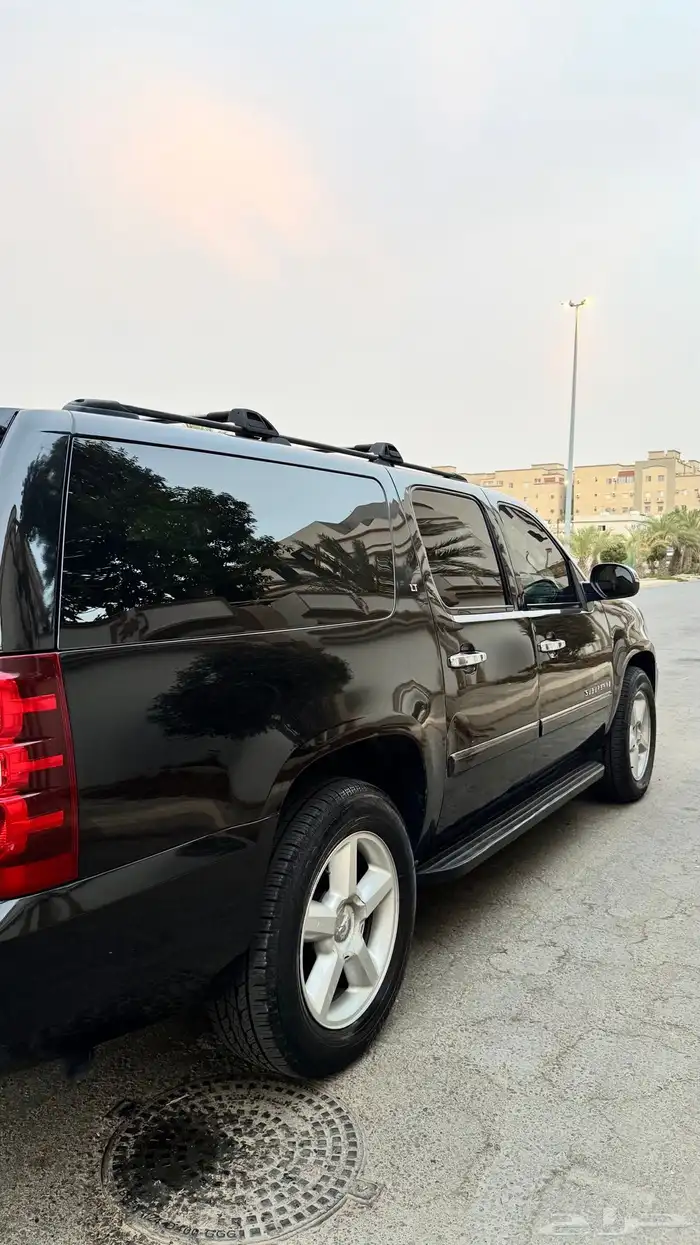 سوبربان أسود 10