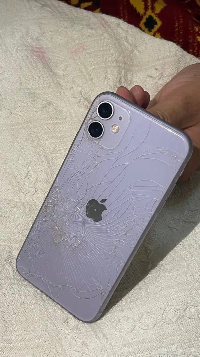 ايفون 11 4