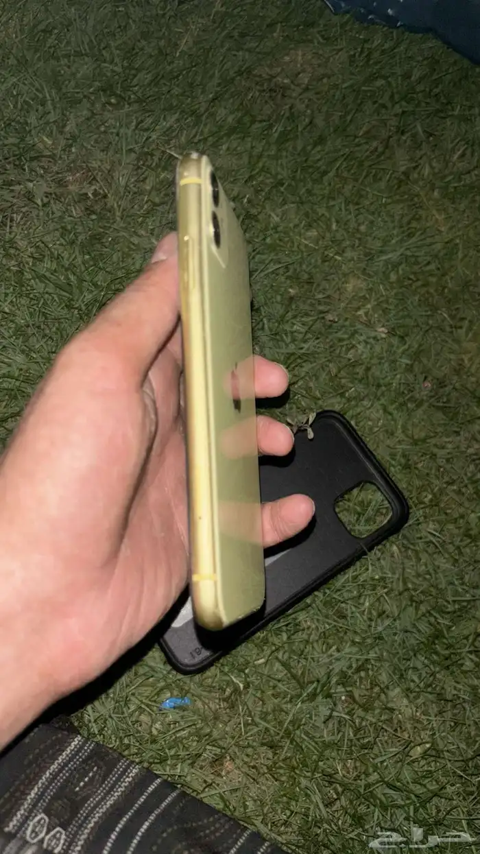 آيفون 11 5
