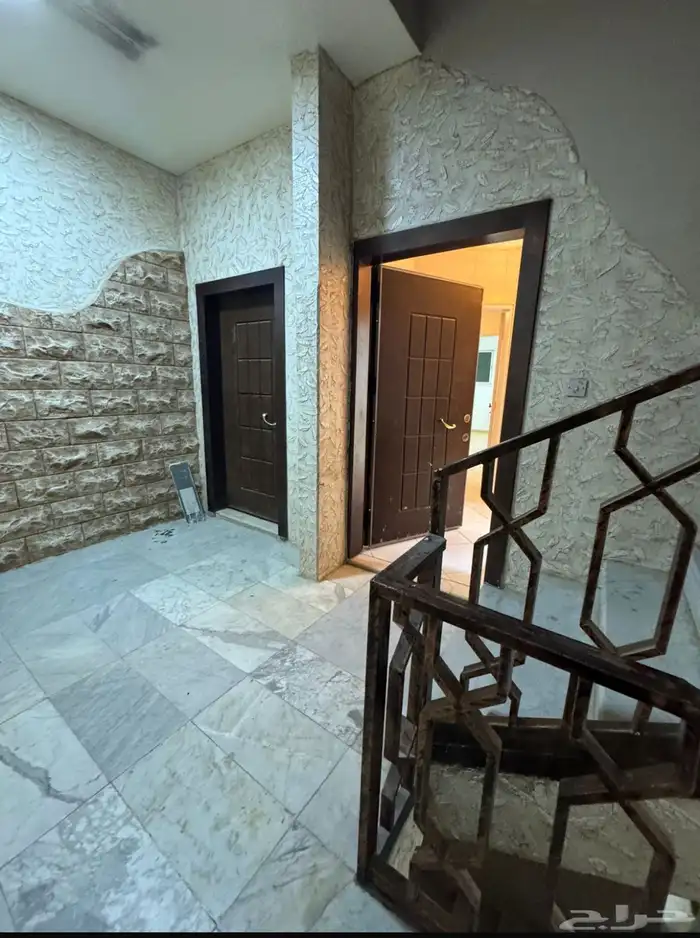 دور للإيجار 10
