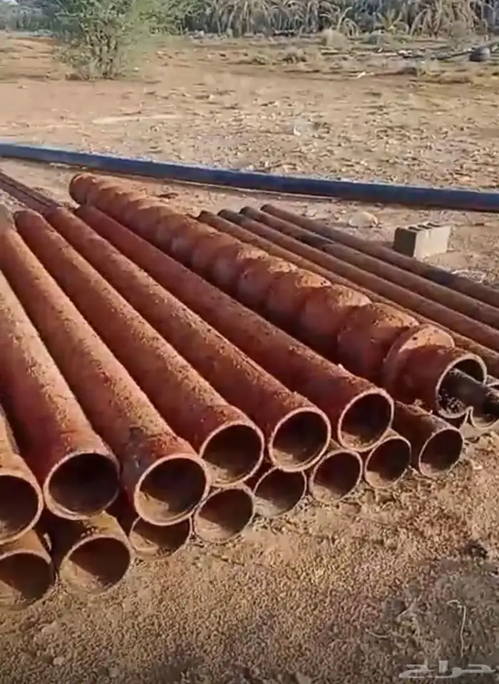 للبيع طرنبة ومكينة اسكانيا 12