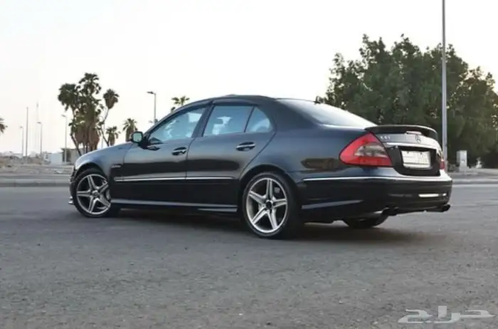 تم البيع والله يبارك للمشتري E 63 AMG 2009 3