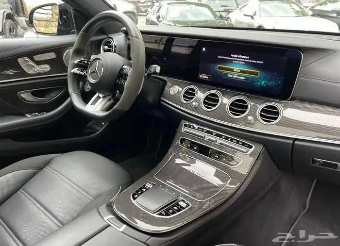 Mercedes-Benz E 63 AMG S 4Matic 23