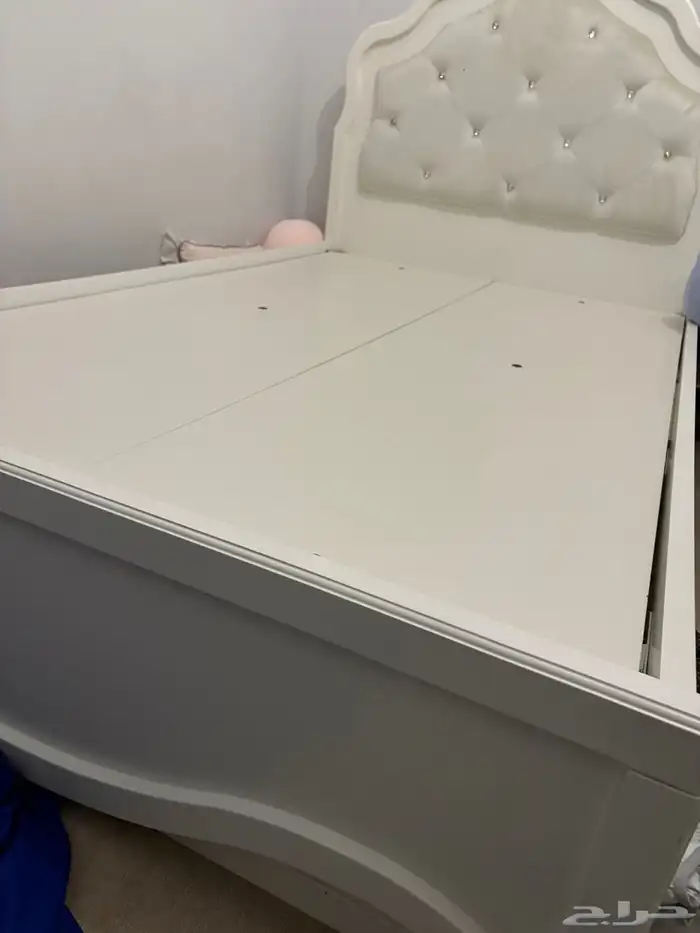 سرائر للبيع 0