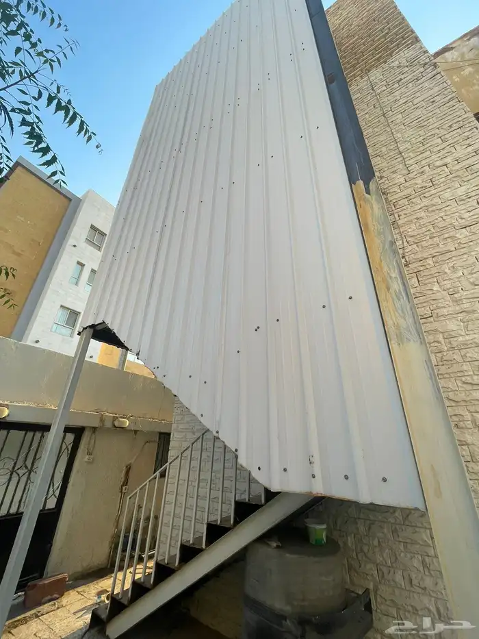 درج حديد الوزن 2.5 طن 0
