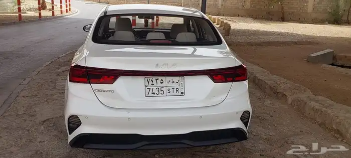 كيا سيراتو 2023 11