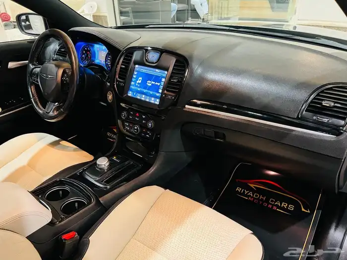 كرايزلر 2020 V6 S ( بحالة ممتازة ) 5