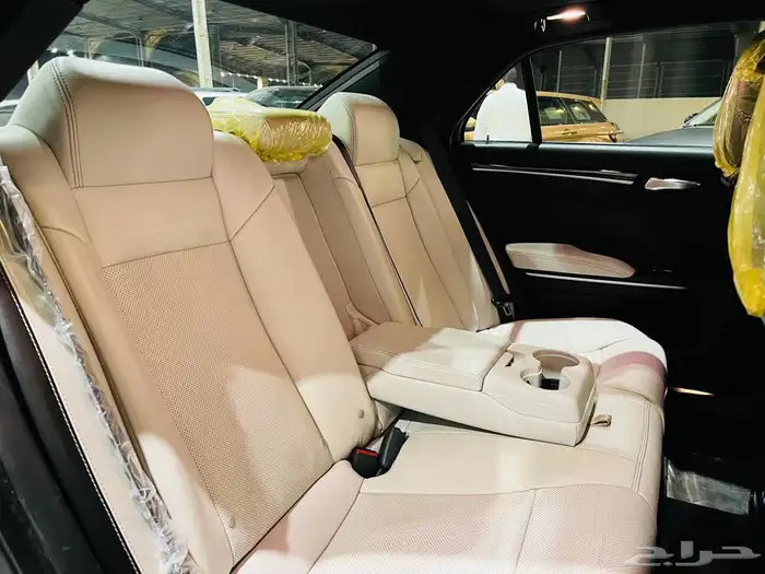كرايزلر 2020 V6 S ( بحالة ممتازة ) 9