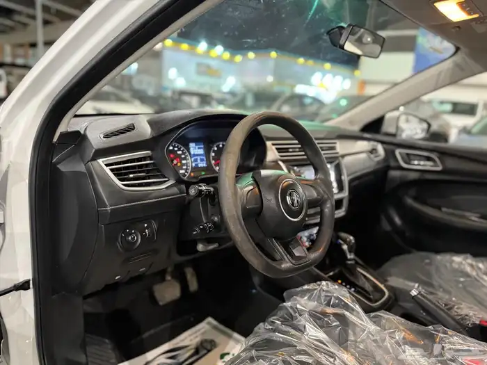 MG 5 2023 السعر 26500 الف 10