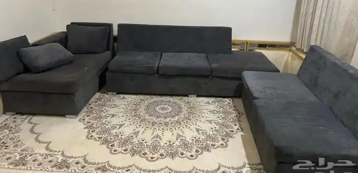 كنب ايكيا قابل للتفاوض الحد 300 للجادين وبالذمه 0