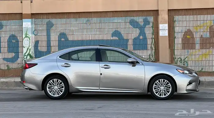 لكزس ES350 2018 18