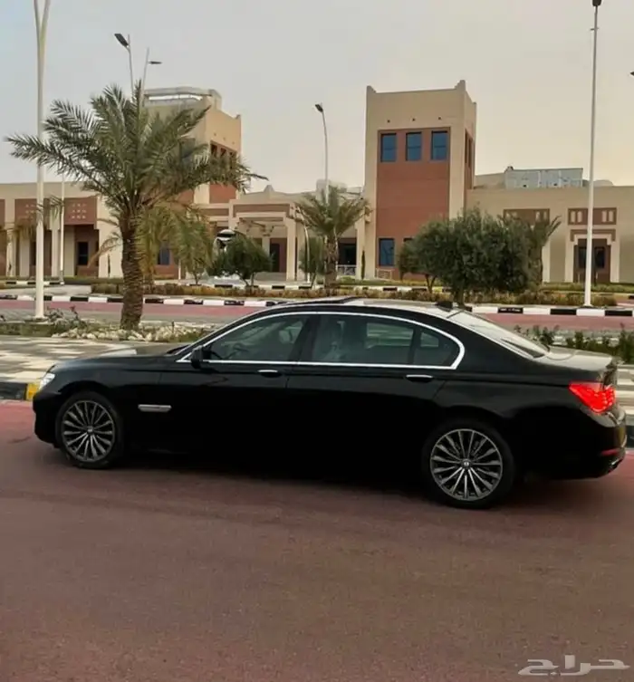 النظيف ياللي تدور النظيف BMW للبيع730 الموديل 2012 0