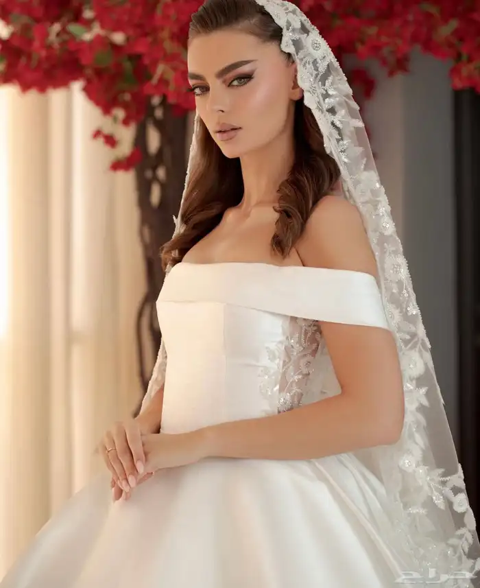 فستان زفاف فخم ونظيف من المصممه ساره القسامي 3