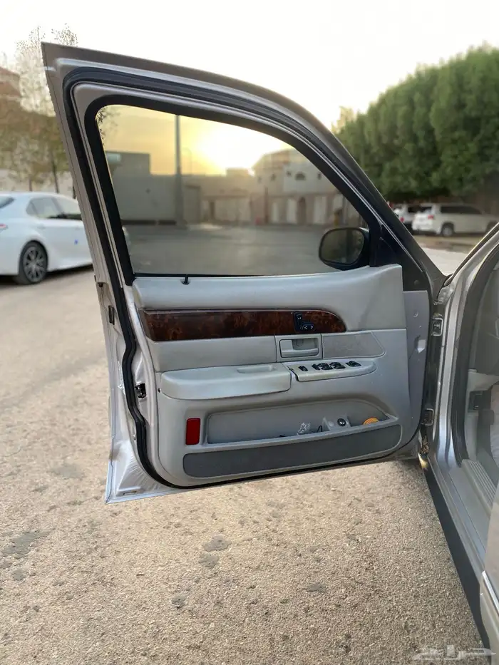 جراند ماركيز 2004 12