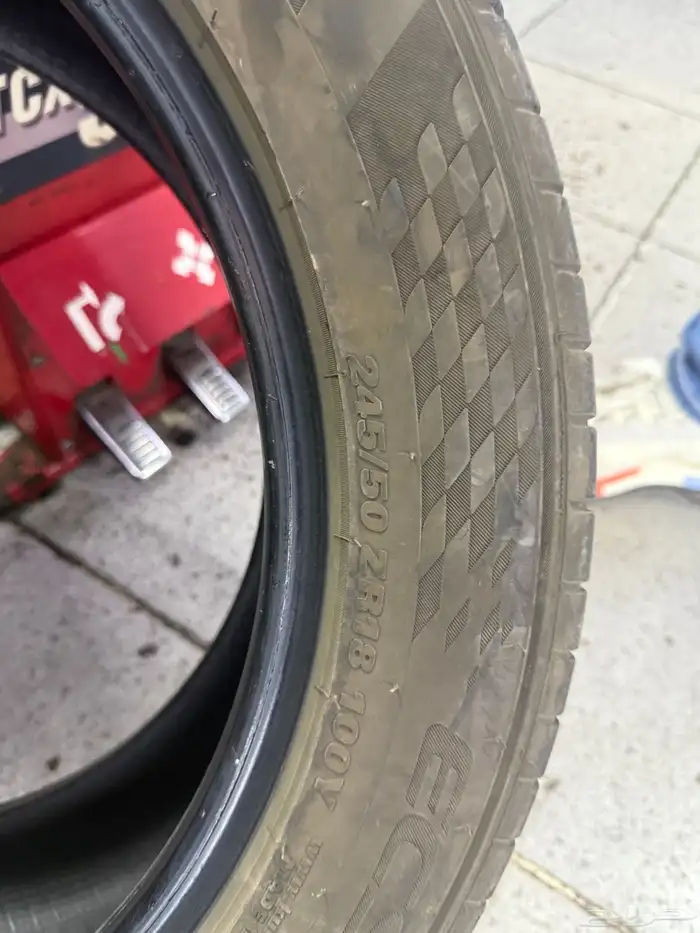 كفرات مستخدمه شبه جديد مقاس 18 8