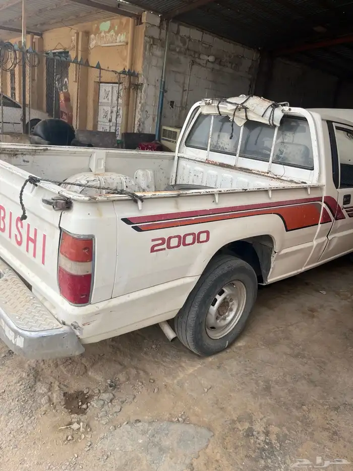 ميستوبيشي L200 1992 1