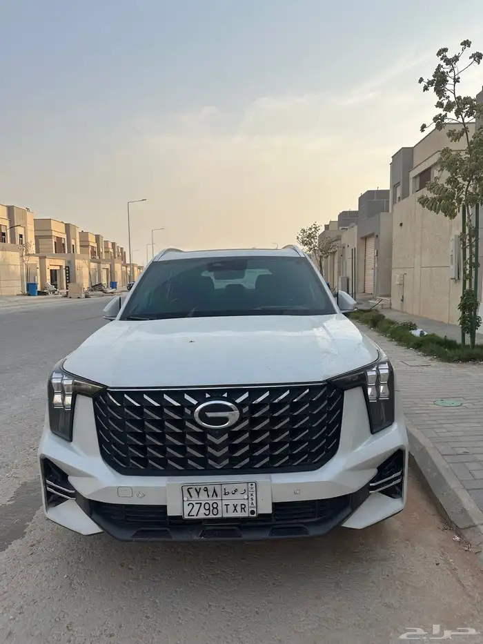 سيارة GAC GS8 فل كامل 2023 ممشى قليل 1