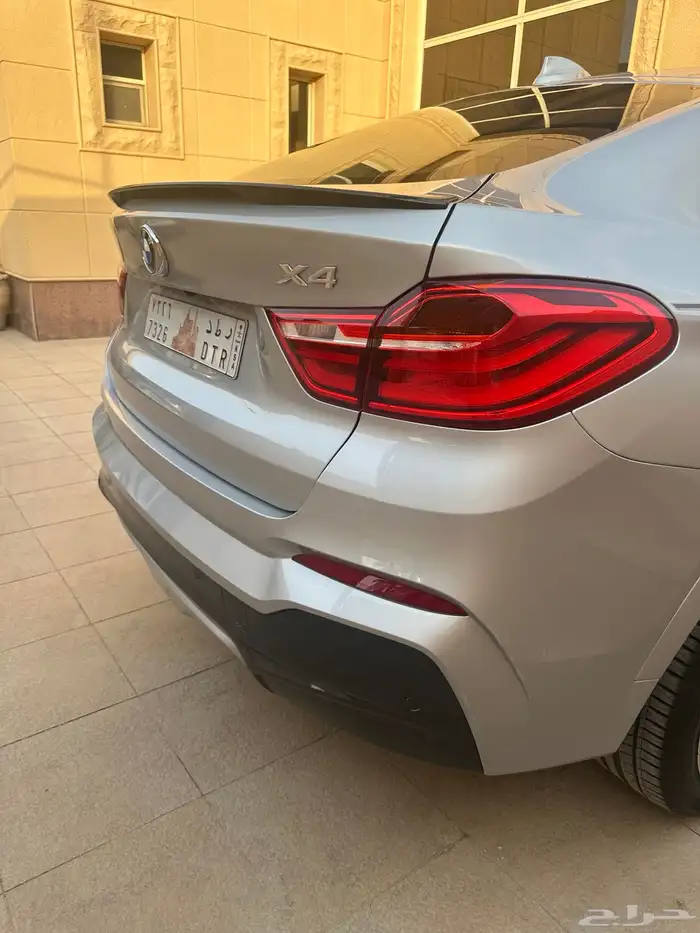 للبيع بي ام BMW X4 موديل 2018 2