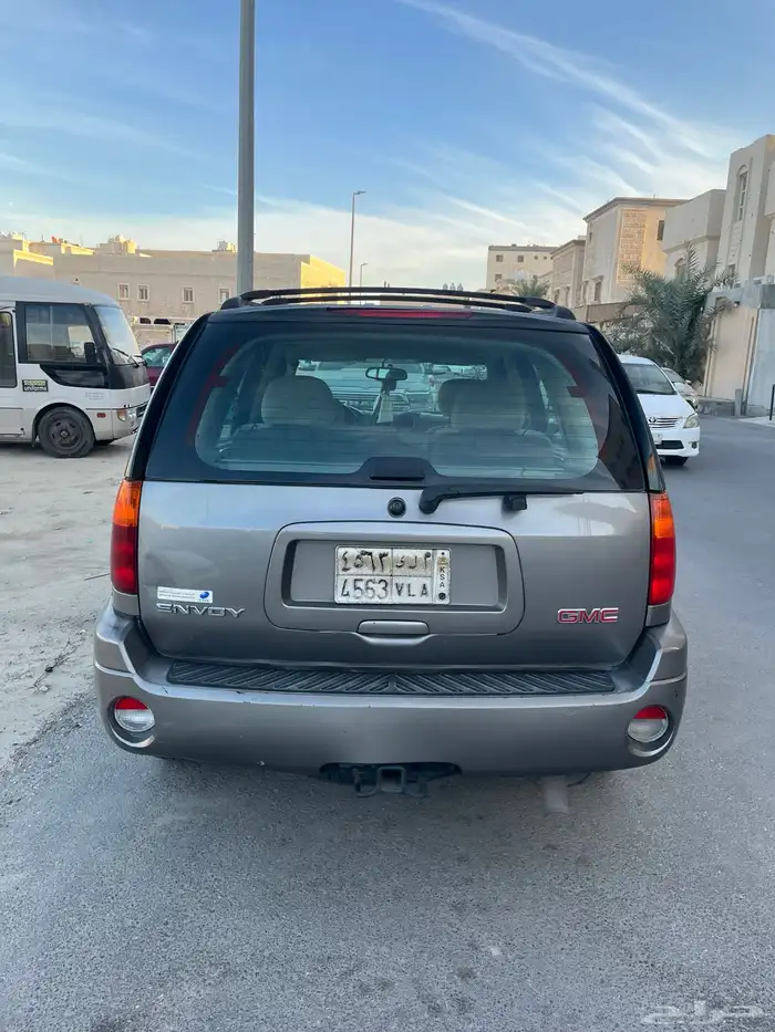 جي ام سي انفوي 4