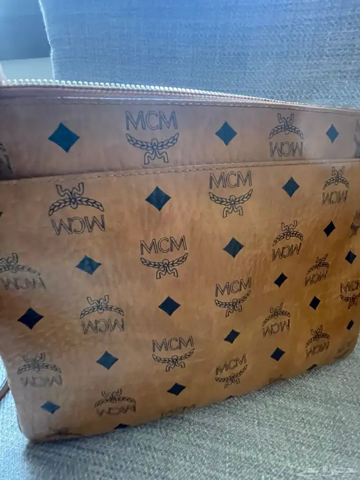 شنطة ماركة ام سي ام MCM أصلية 3