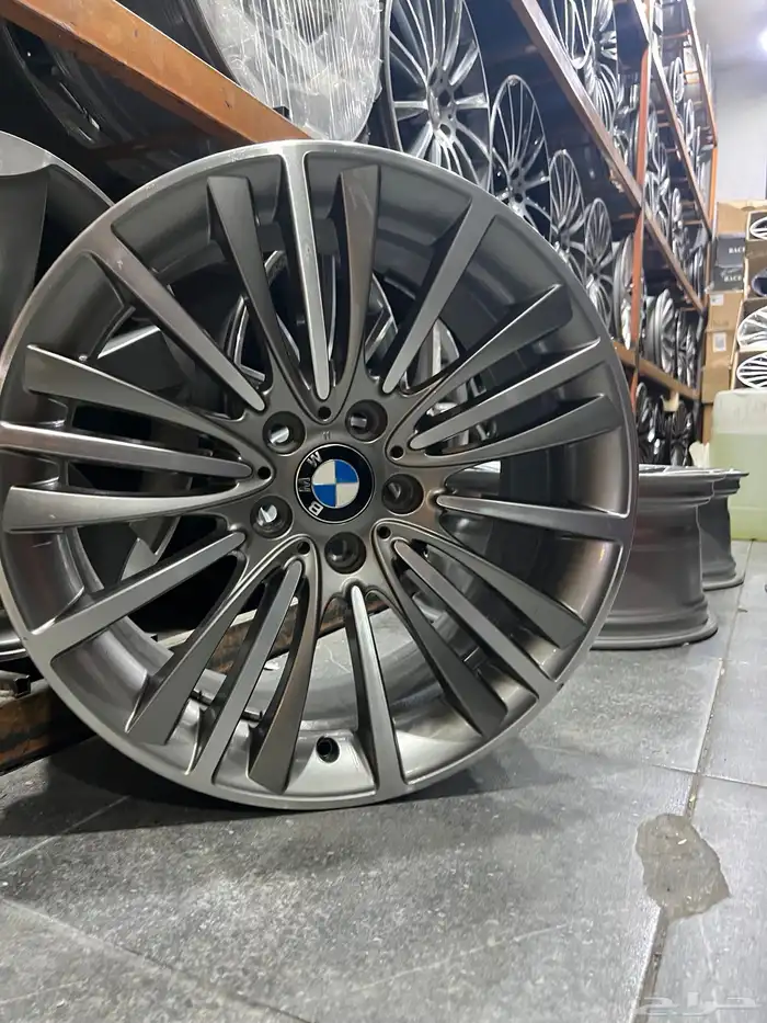 جنوط بي ام اصلي وكاله مقاس 19 موديل 2014 3