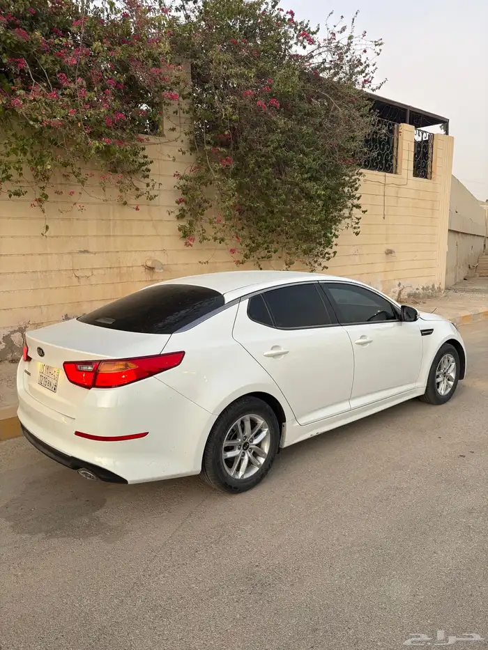 للبيع كيا اوبتيما موديل 2015 من مبيعات وزارة التنمية 0