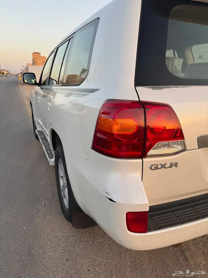 لاند كروزر 2010 GXR 3