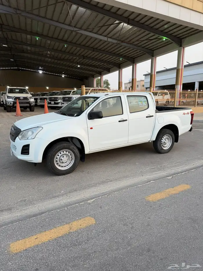 أيسوزو ديماكس غمارتين دبل 2023 وكاله عداد ( 54 الف km فقط ) 3