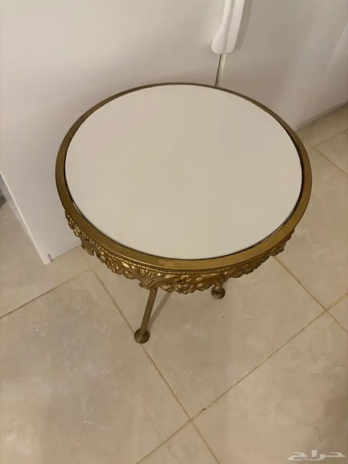 طاولات خدمه 0