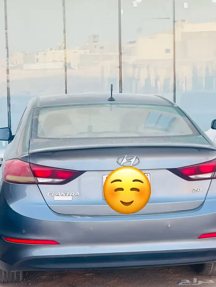 للبيع على السوم فيه رش على رفراف الأمامي الأيمنين والكبوت 4