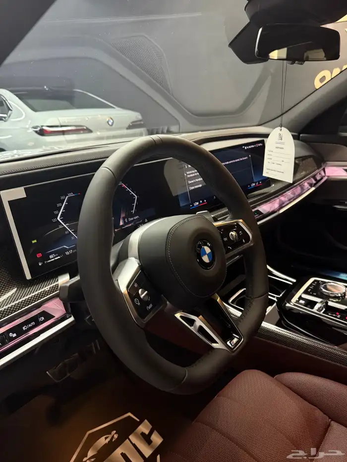 BMW 735 2025 جديد 10