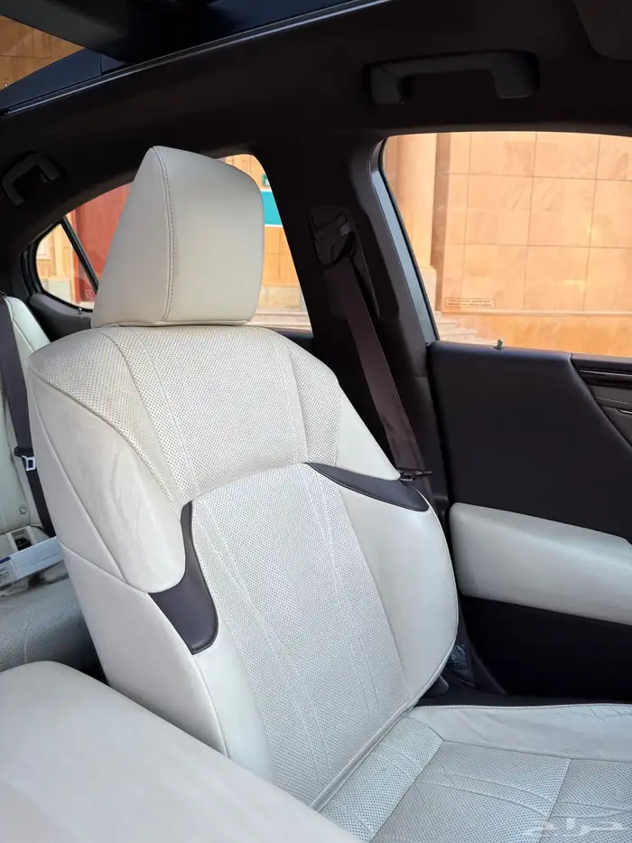 لكزس2019 ES350فئة CC 80