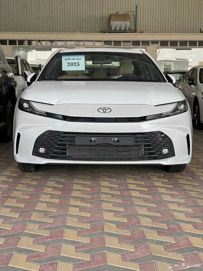 كامري E طيس. بريمي. 2025 بالكاش والاقصاد 1
