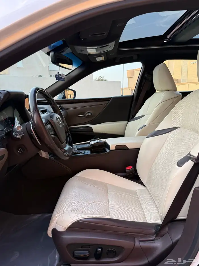 لكزس2019 ES350فئة CC 51