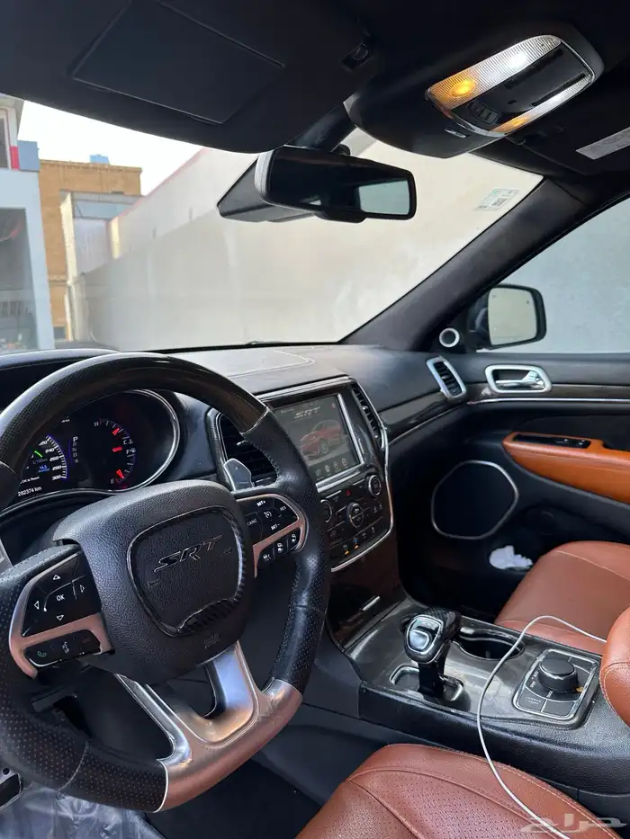 جيب شروكي SRT 11