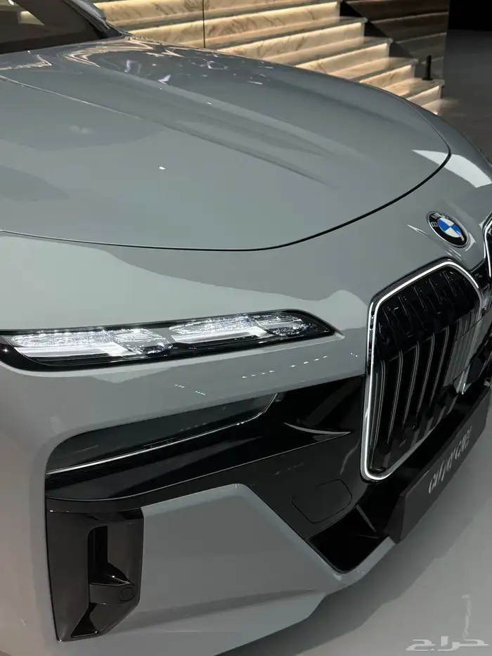 BMW 735 2025 جديد 3