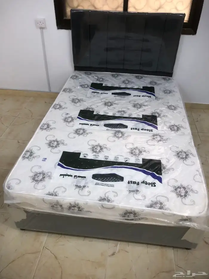 سرير نفرين سرير نفر نوص سرير نفر واحد دولاب ثلاثة درفة دولا 11