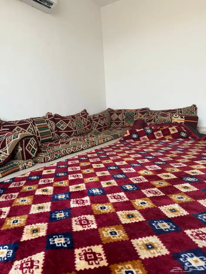 جلسة ارضية 2