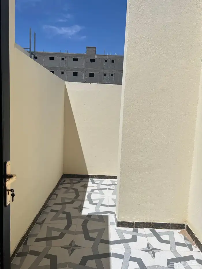 شقق للبيع مقيمة جاهزة من 370 الف 3