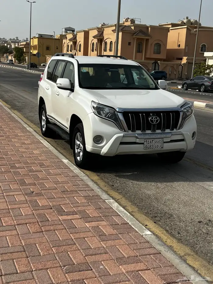 برادو 2014 أبيض  لؤلؤي 1