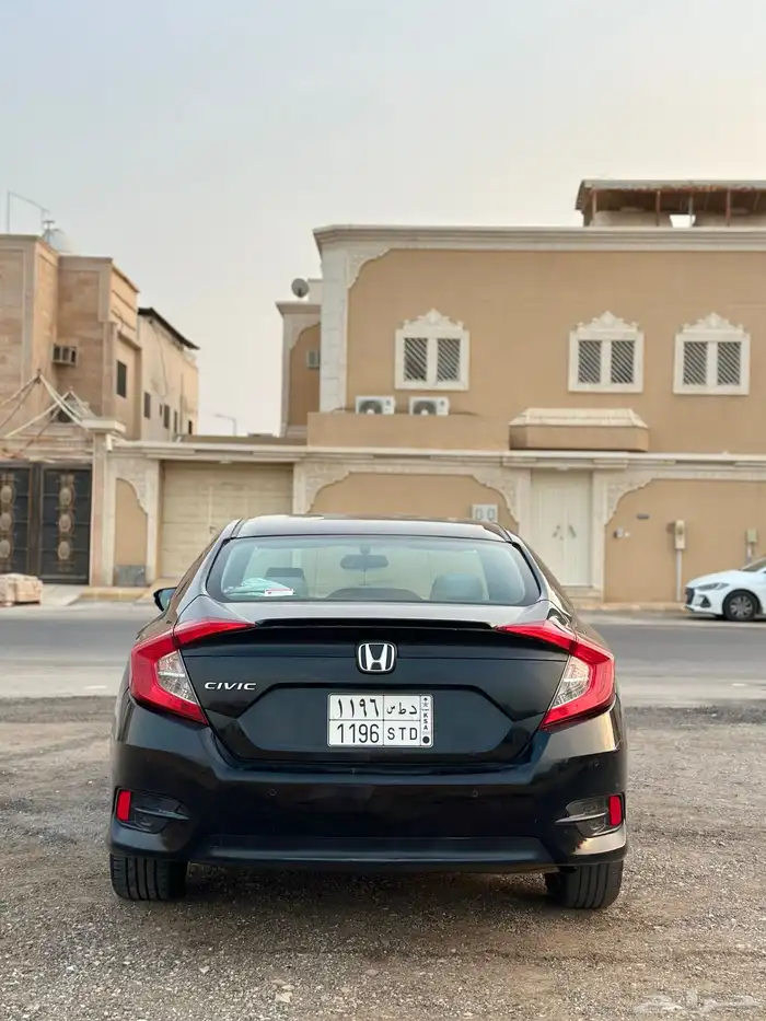 هوندا سيفيك 2018 نص فل 9