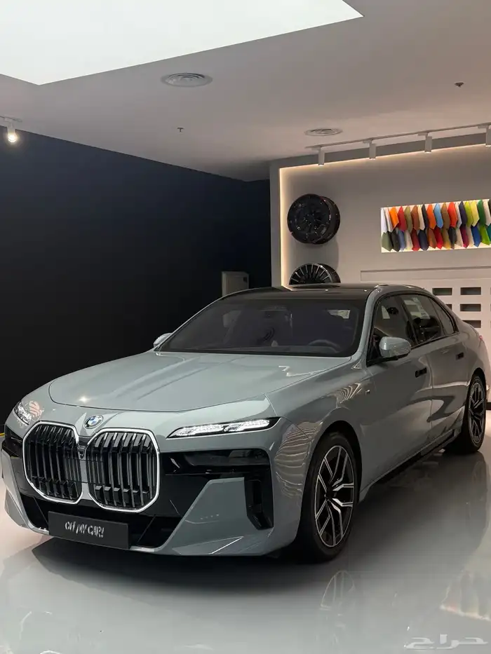 BMW 735 2025 جديد 2