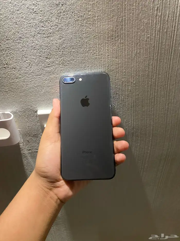 ايفون8 بلس للبيع نضيف 0