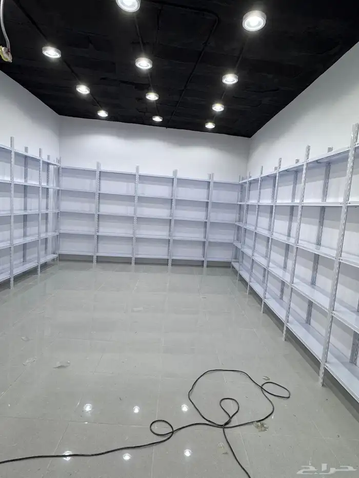 رفوف مستودعات نوفر لكم رفوف عاليه الجوده مصنوعه من معدن 0