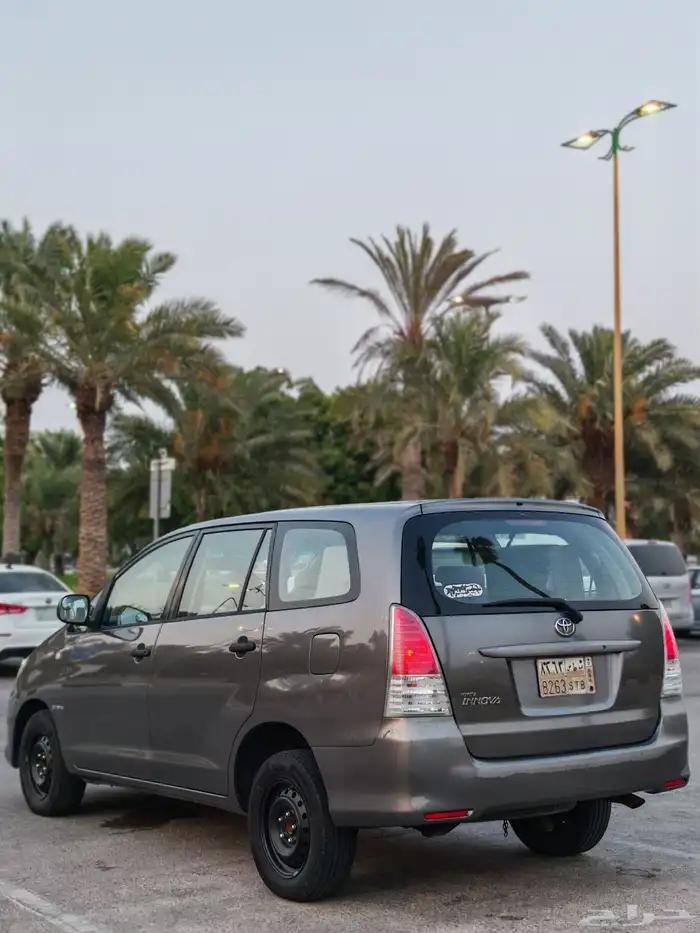 انوفا مخزن 2011 22