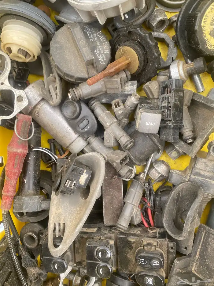 قطع غيار جميع من يحتاج قطع غيار كابرس 2006 إلى 2004 26