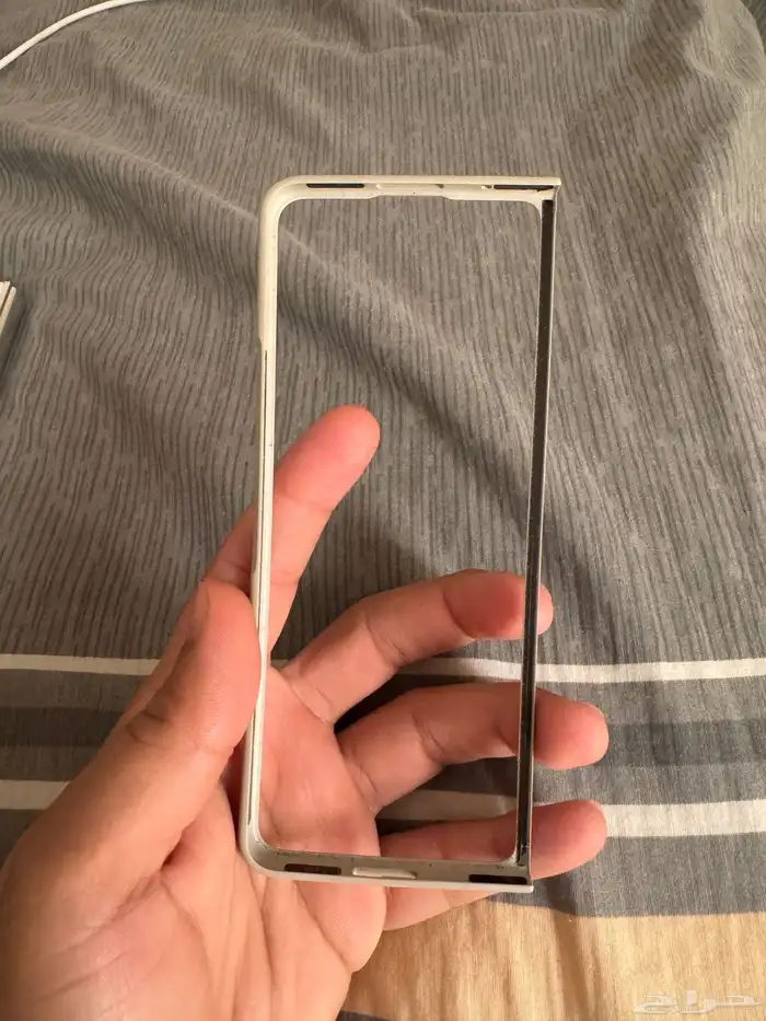 للبيع  Samsung Galaxy Z Fold 5 - سعة 512GB 9