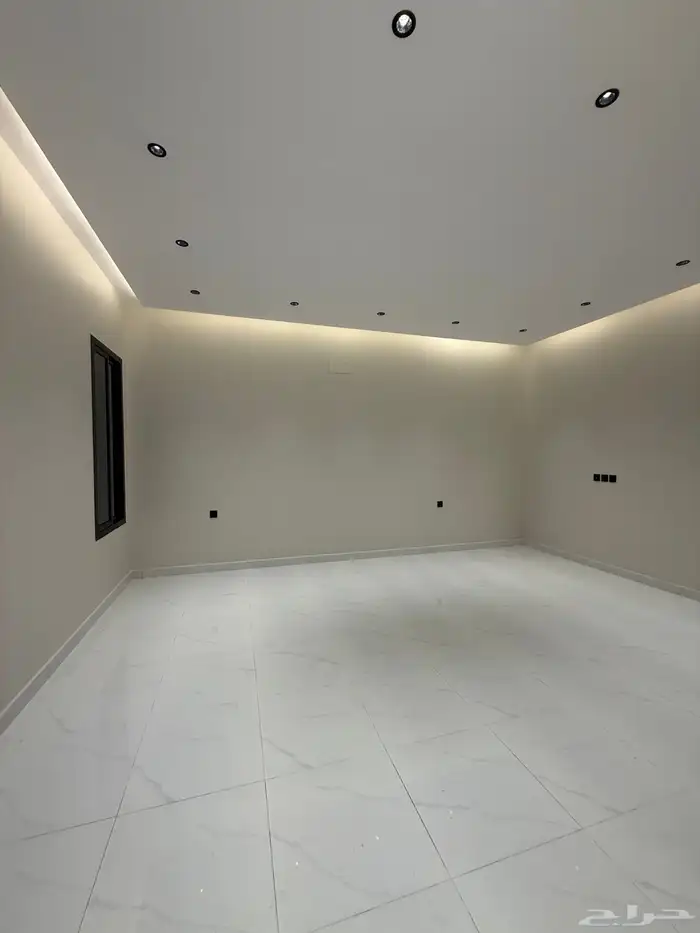 للبيع شقق أرضيه بمدخل سياره بحى الغدير ابها المحاله 17